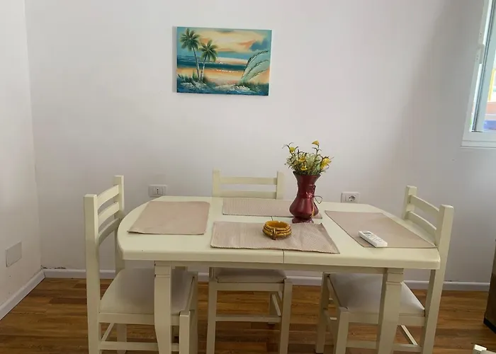 Blevim Place 3* Влёра