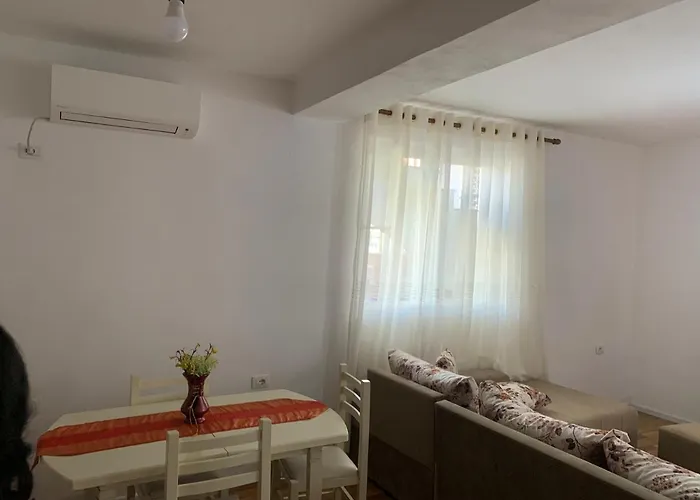 Blevim Place Гостевой дом